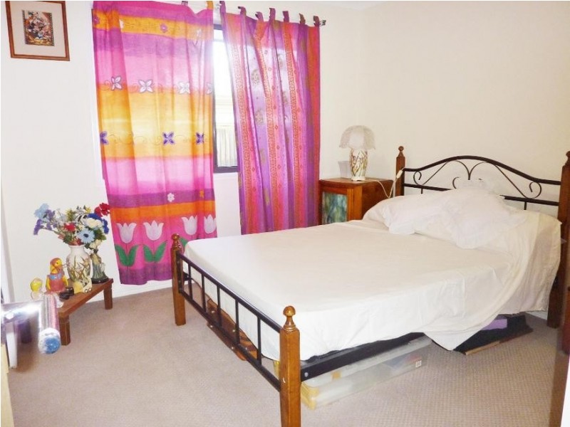 10 PRAWLE ST, Howard QLD 4659