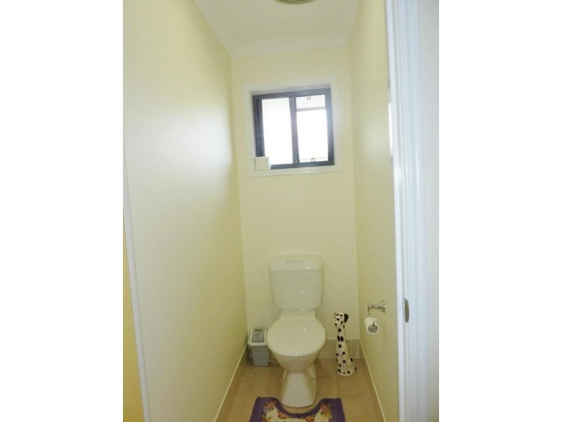 10 PRAWLE ST, Howard QLD 4659