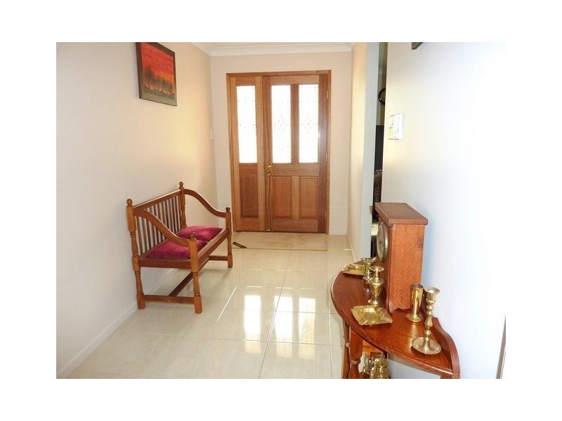 7 ELBOZ CRT, Burrum Heads QLD 4659