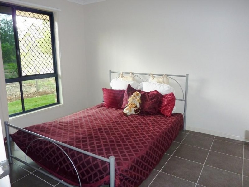 15 Elboz Ct, Burrum Heads QLD 4659