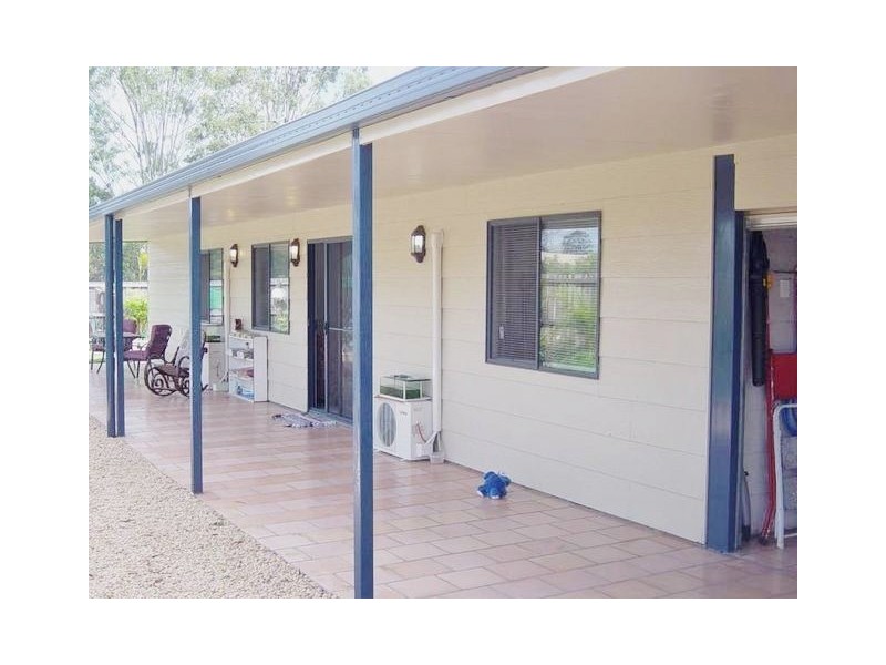 48 James St, Howard QLD 4659