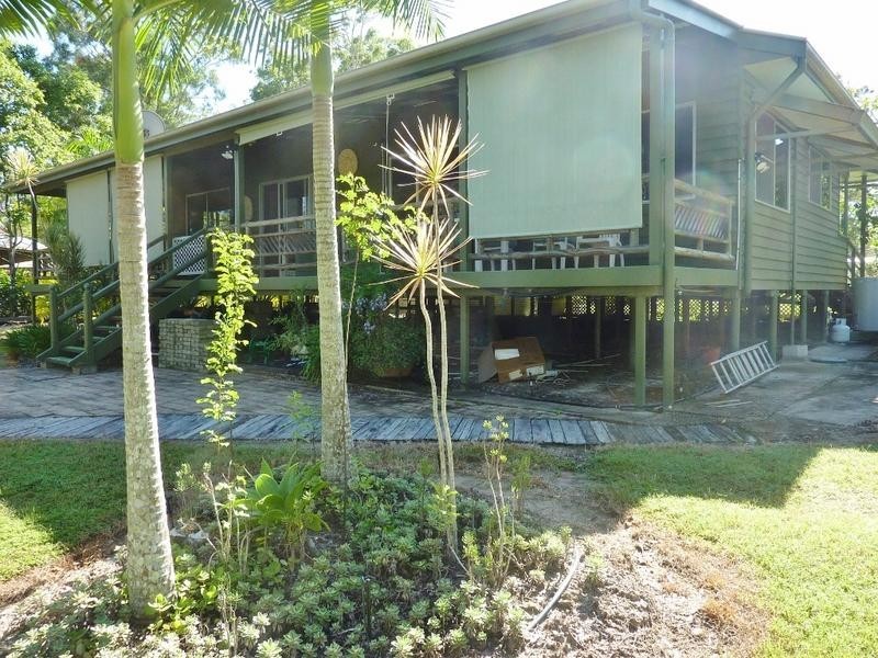 8 Jacqueline, Pacific Haven QLD 4659