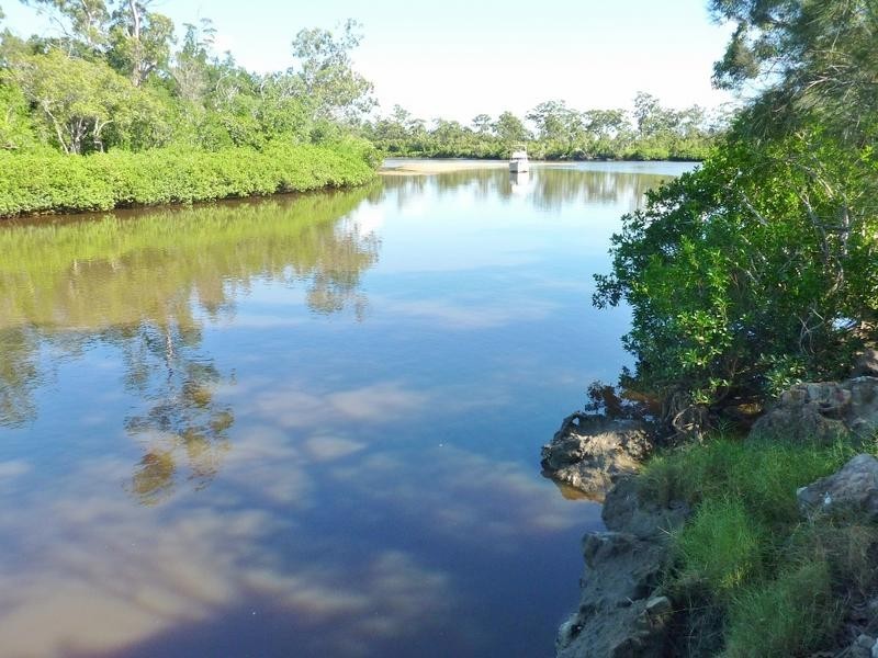 8 Jacqueline, Pacific Haven QLD 4659