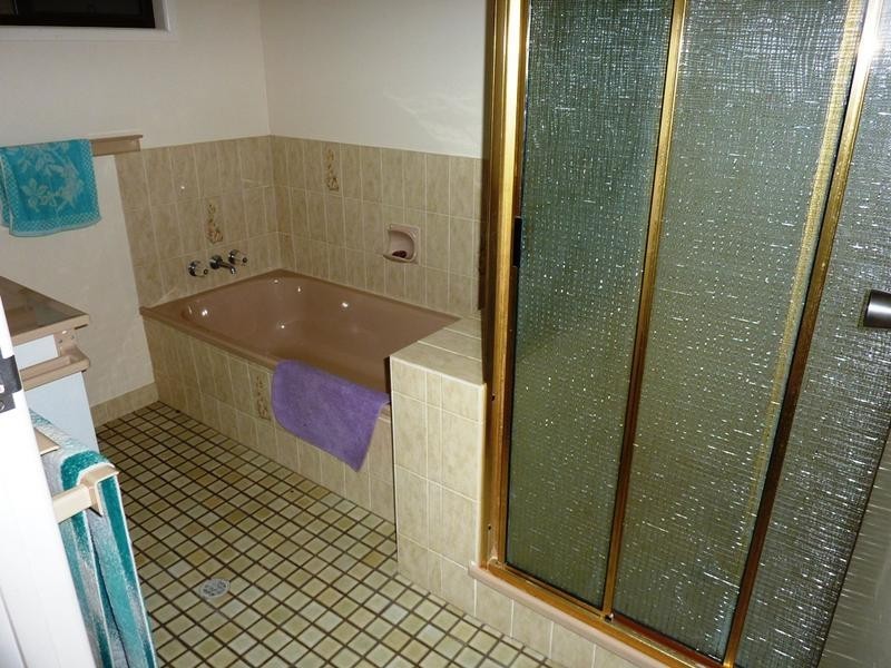 1 MARTINDALE RD, Howard QLD 4659