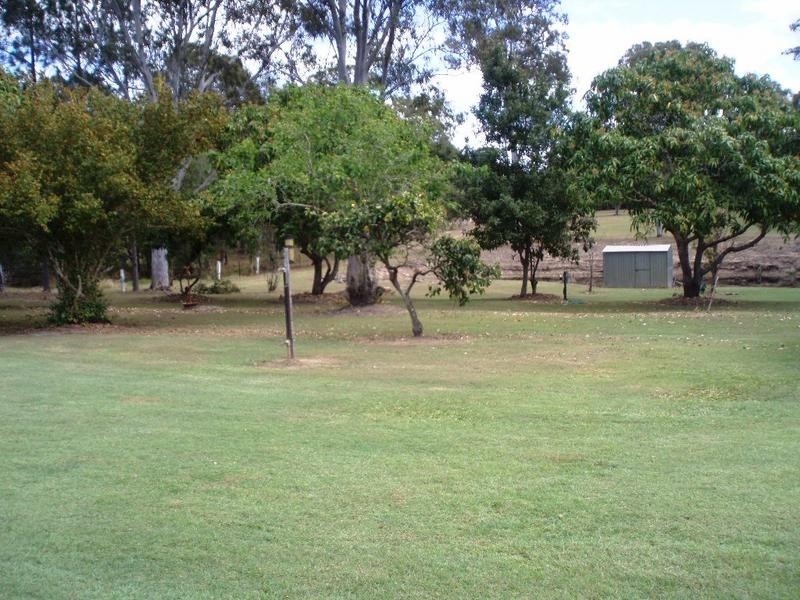 1 MARTINDALE RD, Howard QLD 4659