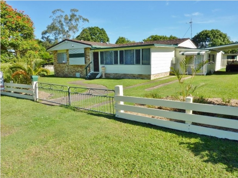 18-20 Edith Street, Howard QLD 4659