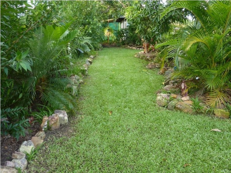 18-20 Edith Street, Howard QLD 4659