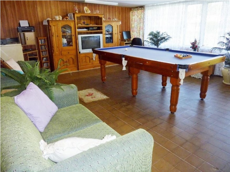 18-20 Edith Street, Howard QLD 4659