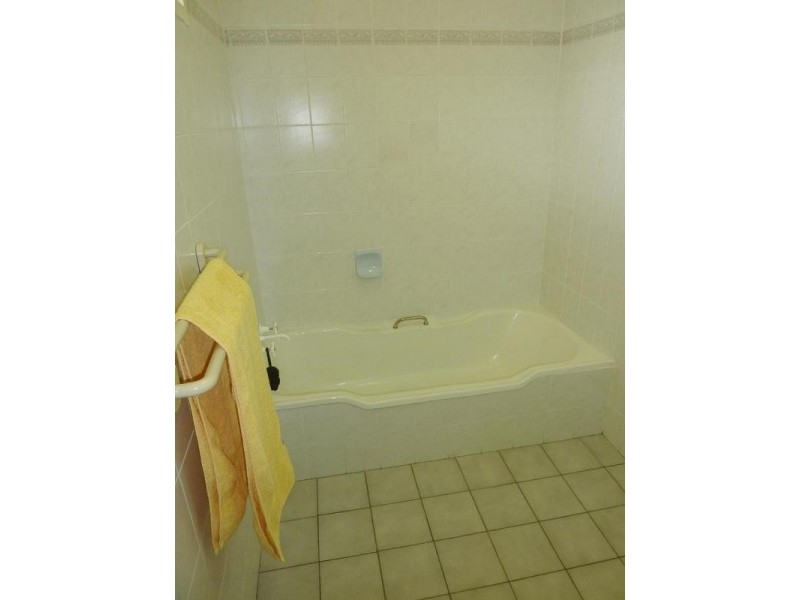 18-20 Edith Street, Howard QLD 4659