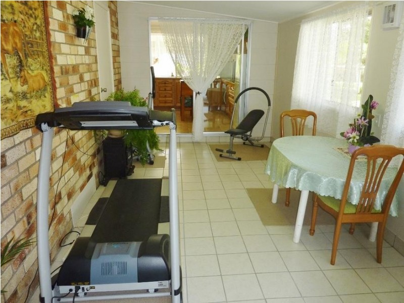 18-20 Edith Street, Howard QLD 4659