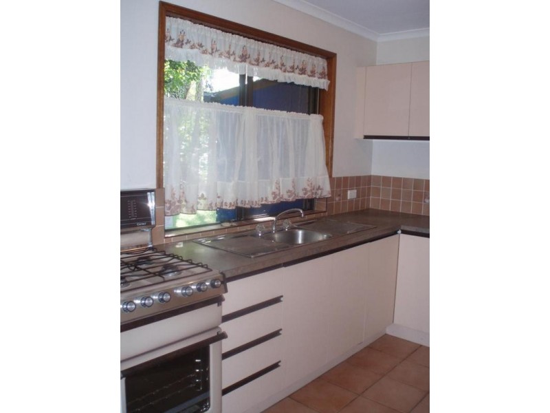 27 Martindale Road, Howard QLD 4659