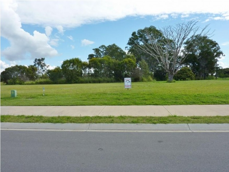 44 Serenia Dve, Burrum Heads QLD 4659