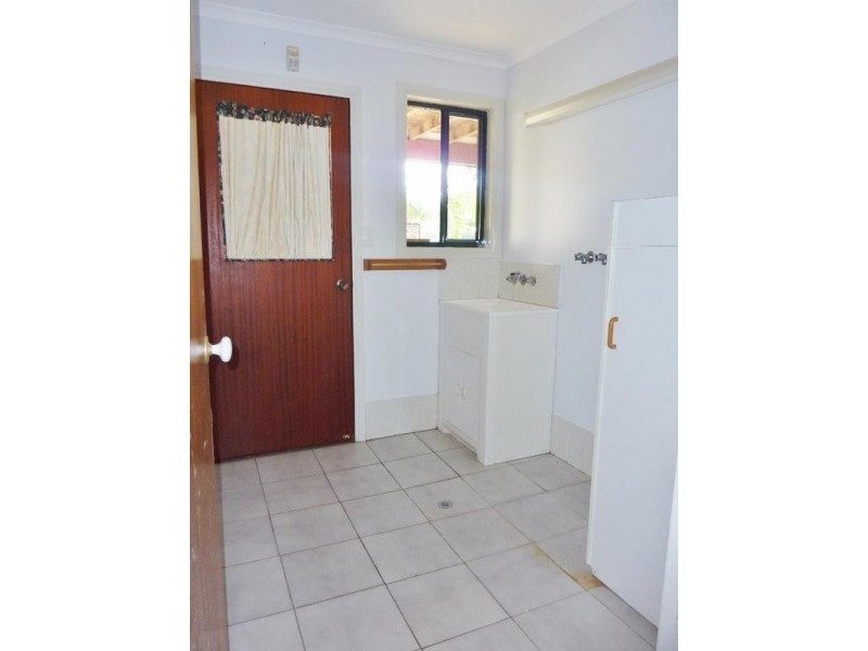 37 Hunter St, Torbanlea QLD 4662