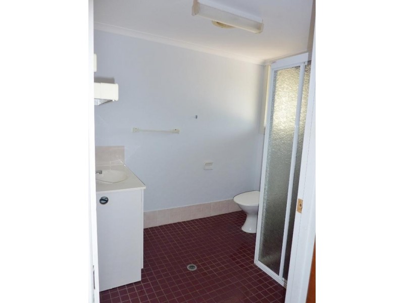 37 Hunter St, Torbanlea QLD 4662