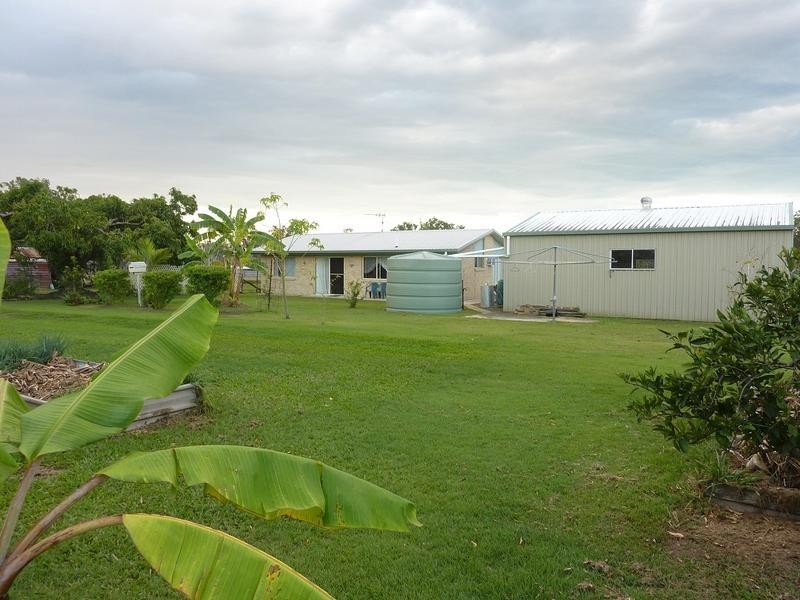 12 Roberts St, Torbanlea QLD 4662