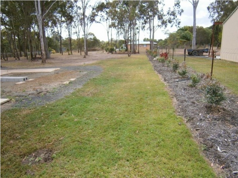 42 Annie St, Howard QLD 4659