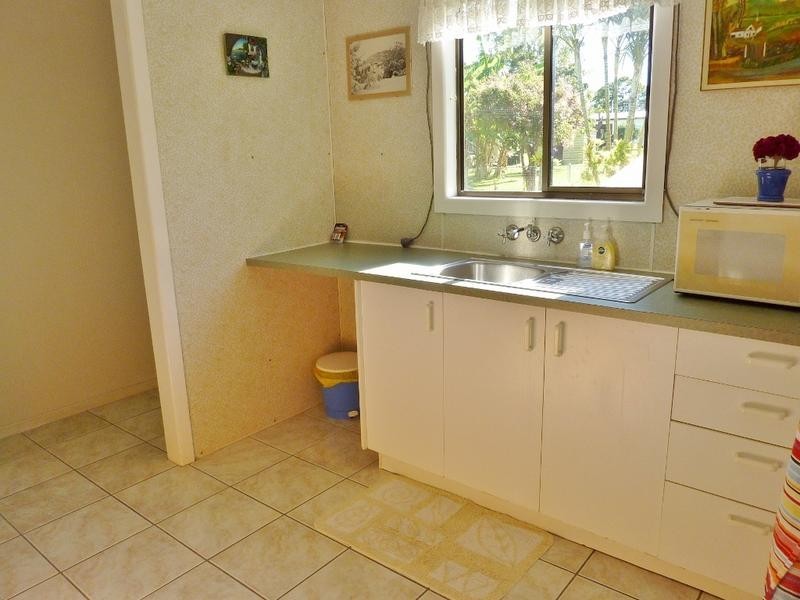 21 Gympie St, Torbanlea QLD 4662