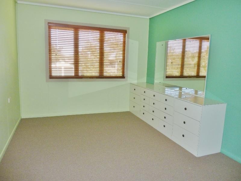 21 Gympie St, Torbanlea QLD 4662