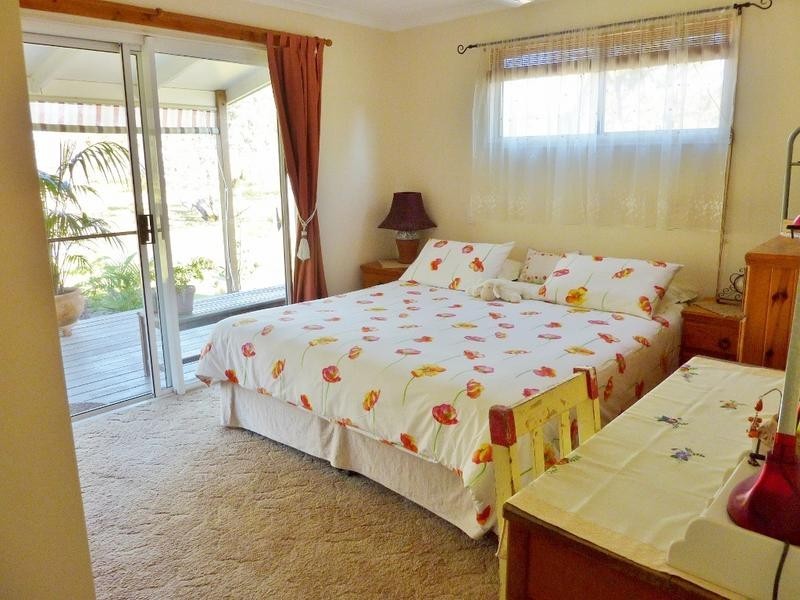 21 Ranch Park Dr, Pacific Haven QLD 4659