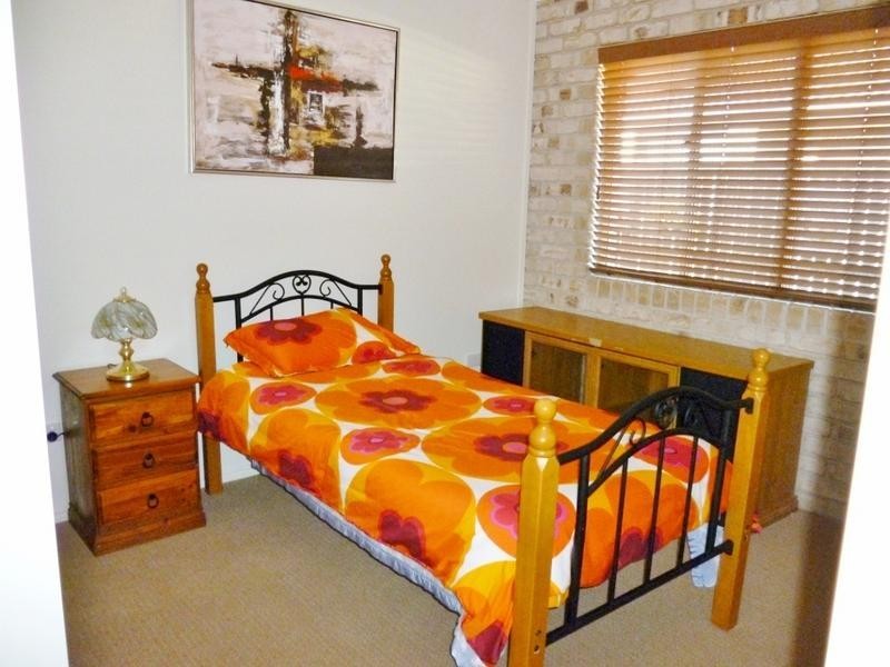 17 Noeme Street, Burrum Heads QLD 4659