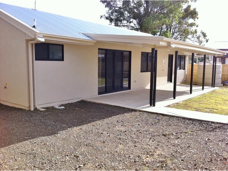 40 James St, Howard QLD 4659