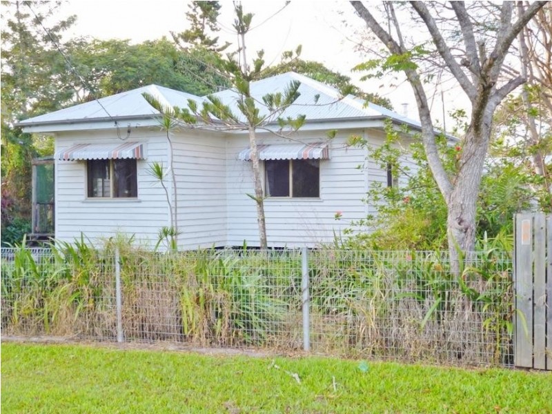 20 James St, Howard QLD 4659