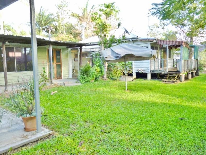 20 James St, Howard QLD 4659