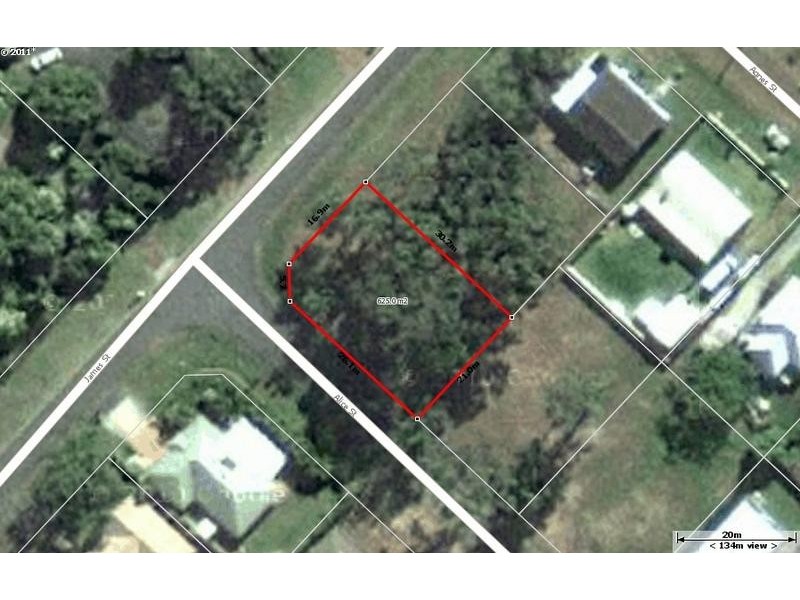 42 James St, Howard QLD 4659