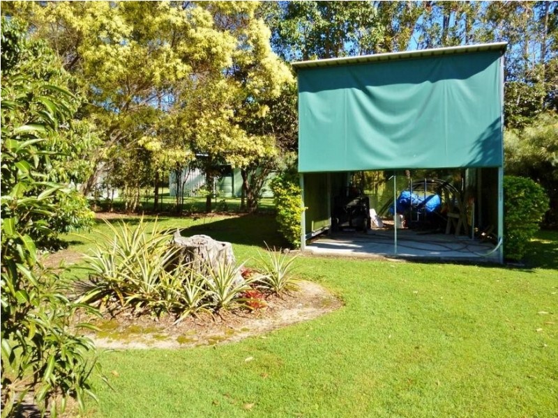 15 Dreamtime Ave, Burrum Heads QLD 4659