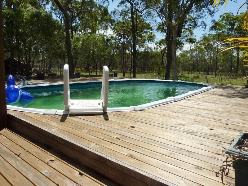 31 Marina Dr, Pacific Haven QLD 4659