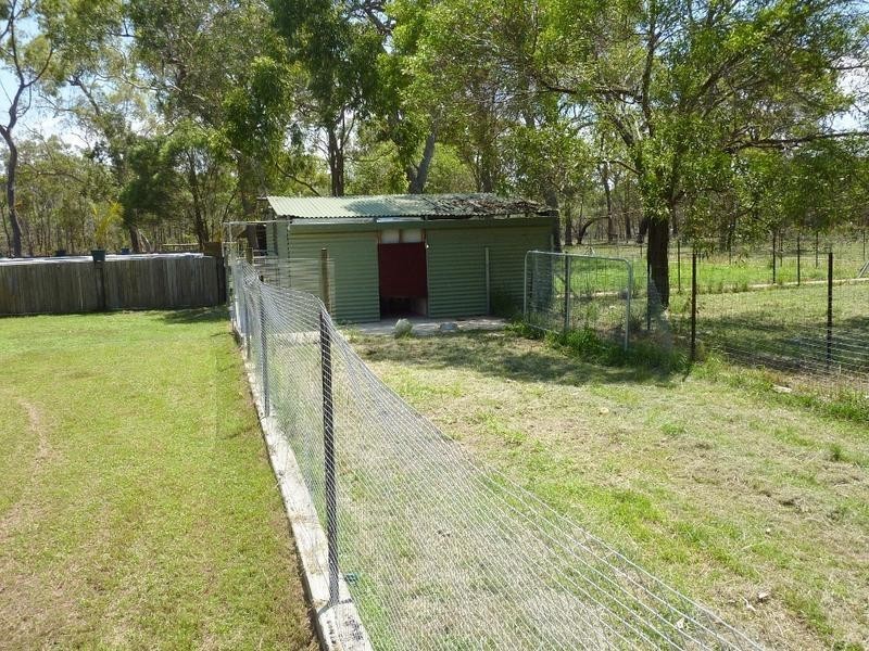 31 Marina Dr, Pacific Haven QLD 4659