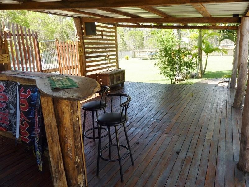 31 Marina Dr, Pacific Haven QLD 4659