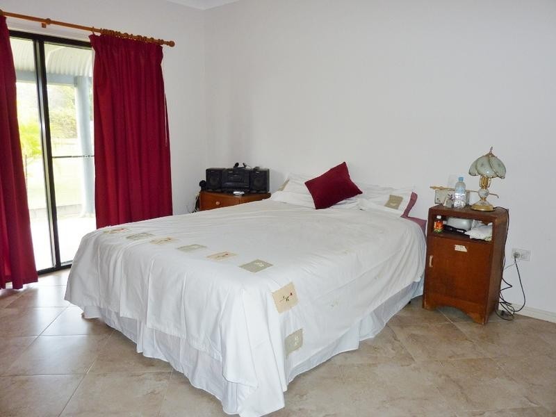 37 James St, Howard QLD 4659