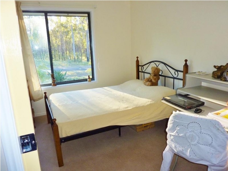 10 PRAWLE ST, Howard QLD 4659