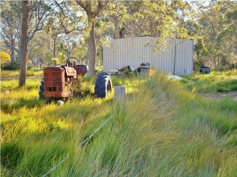 171 Pacific Haven Dr, Howard QLD 4659