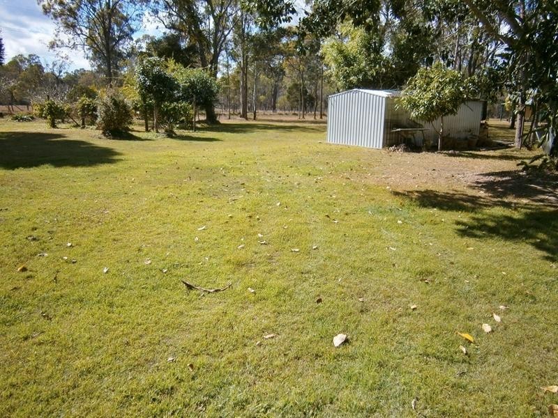 11 Knowland St, Burrum Town QLD 4659