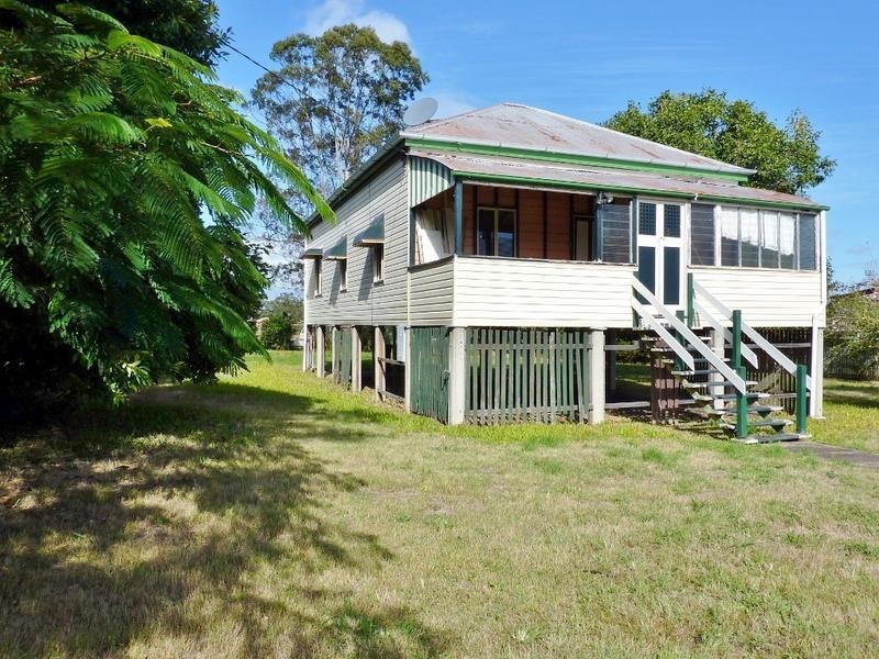 11 Edith Street, Howard QLD 4659