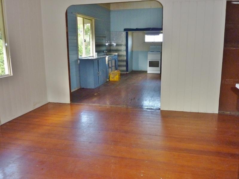 11 Edith Street, Howard QLD 4659