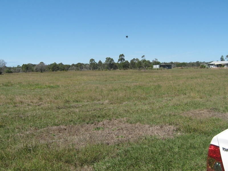 25 River Rd, Buxton QLD 4660