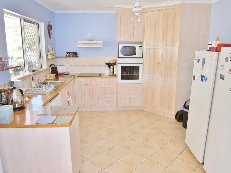 22 Blythe st, Burrum Town QLD 4659