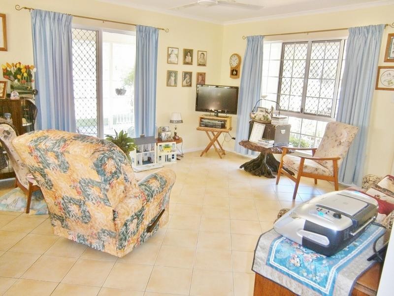 22 Blythe st, Burrum Town QLD 4659