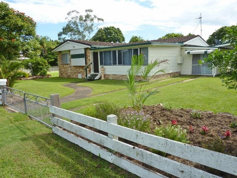 18-20 Edith St, Howard QLD 4659