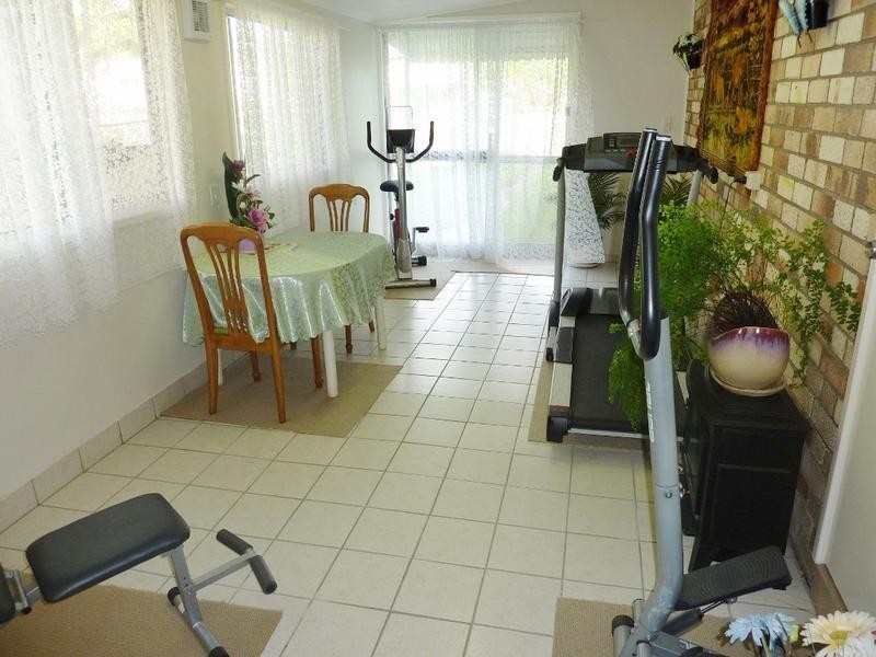 18-20 Edith St, Howard QLD 4659