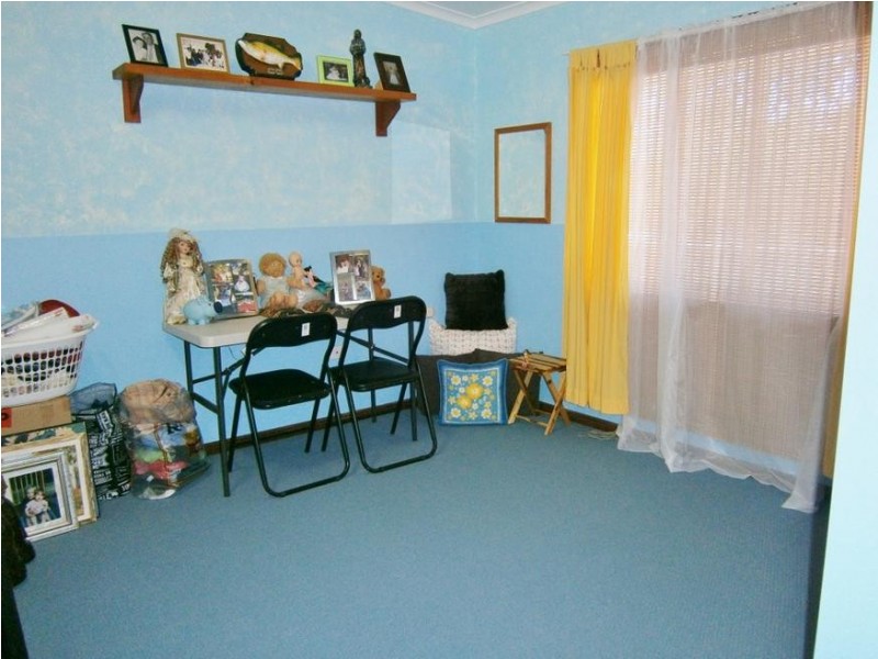24 Annie St, Howard QLD 4659