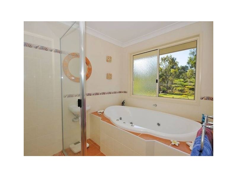9 Brypat Close, Burrum Heads QLD 4659