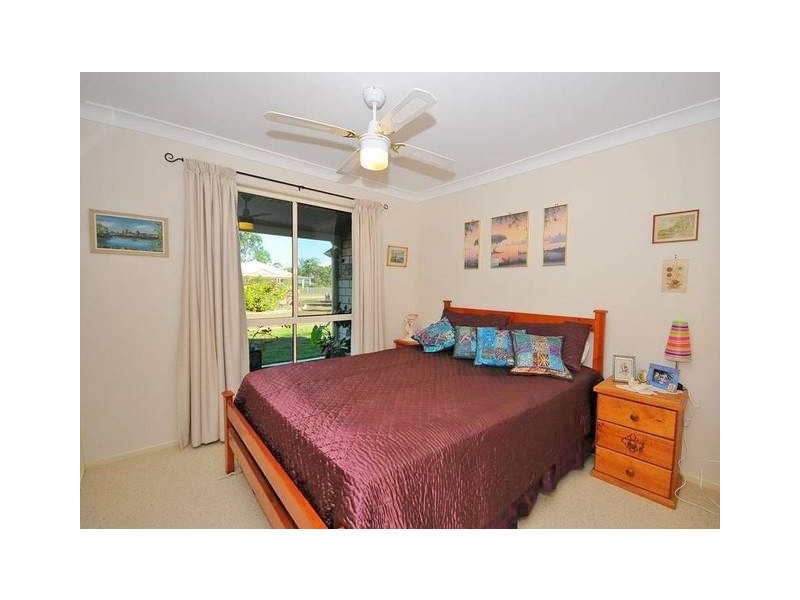 9 Brypat Close, Burrum Heads QLD 4659