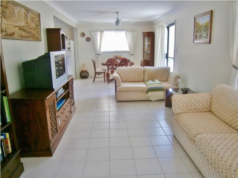 109 Bronze St, Aldershot QLD 4650