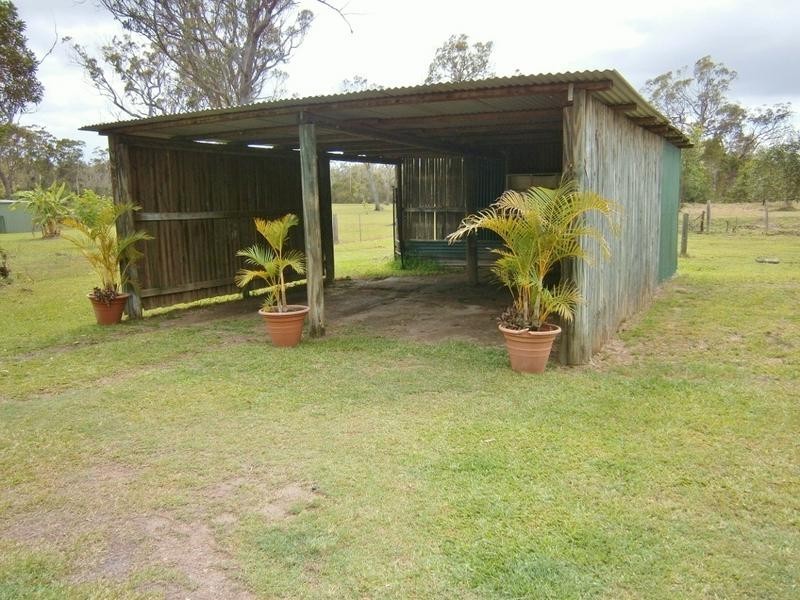 206 Pacific Haven Dr, Pacific Haven QLD 4659