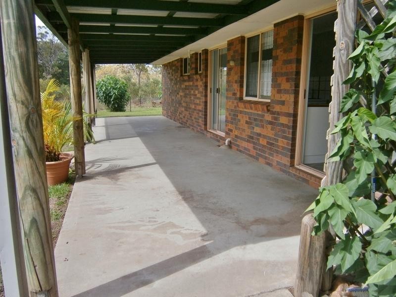 206 Pacific Haven Dr, Pacific Haven QLD 4659