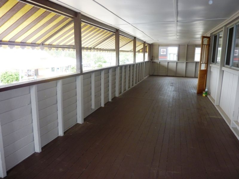 73 William St, Howard QLD 4659